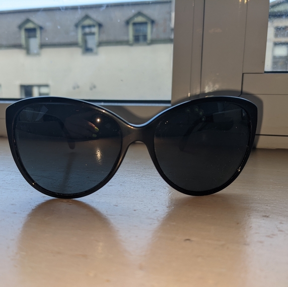 Chanel Black White 5225 Q Cc Logo Leather Quilted Cat Eye - Picture 9 of 10